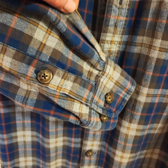 Duluth Trading Co. Flannel Shirt - Picture 5 of 10